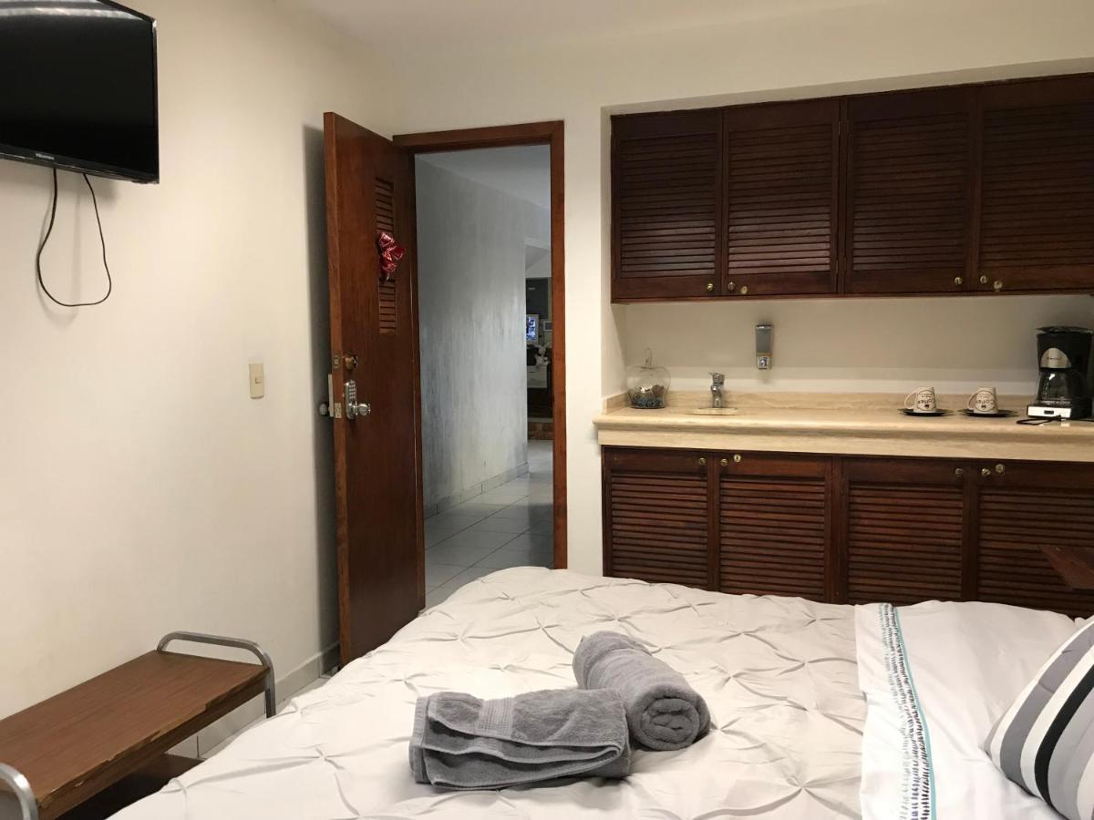 Hotel Casa D Miros Familias , Grupos Y Empresas Max 20 P Guadalajara Zewnętrze zdjęcie
